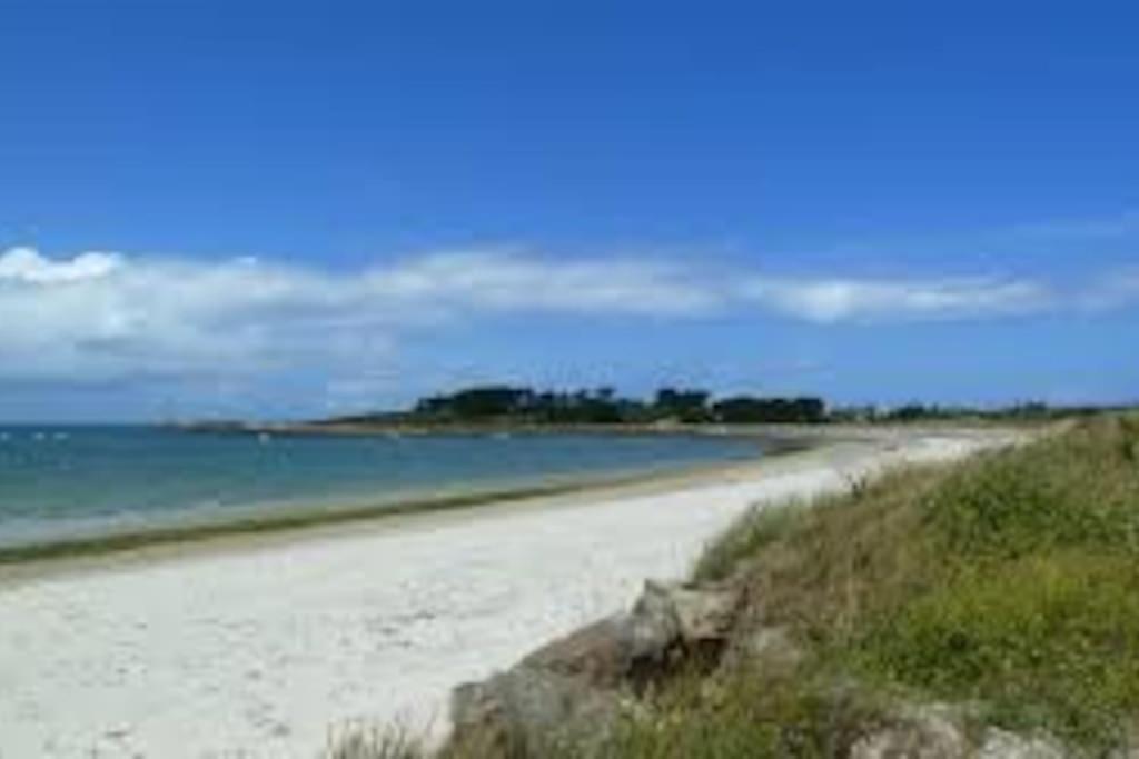 Gite Entre Mer Et Abers Landeda Exterior photo