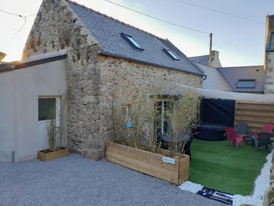 Gite Entre Mer Et Abers Landeda Exterior photo